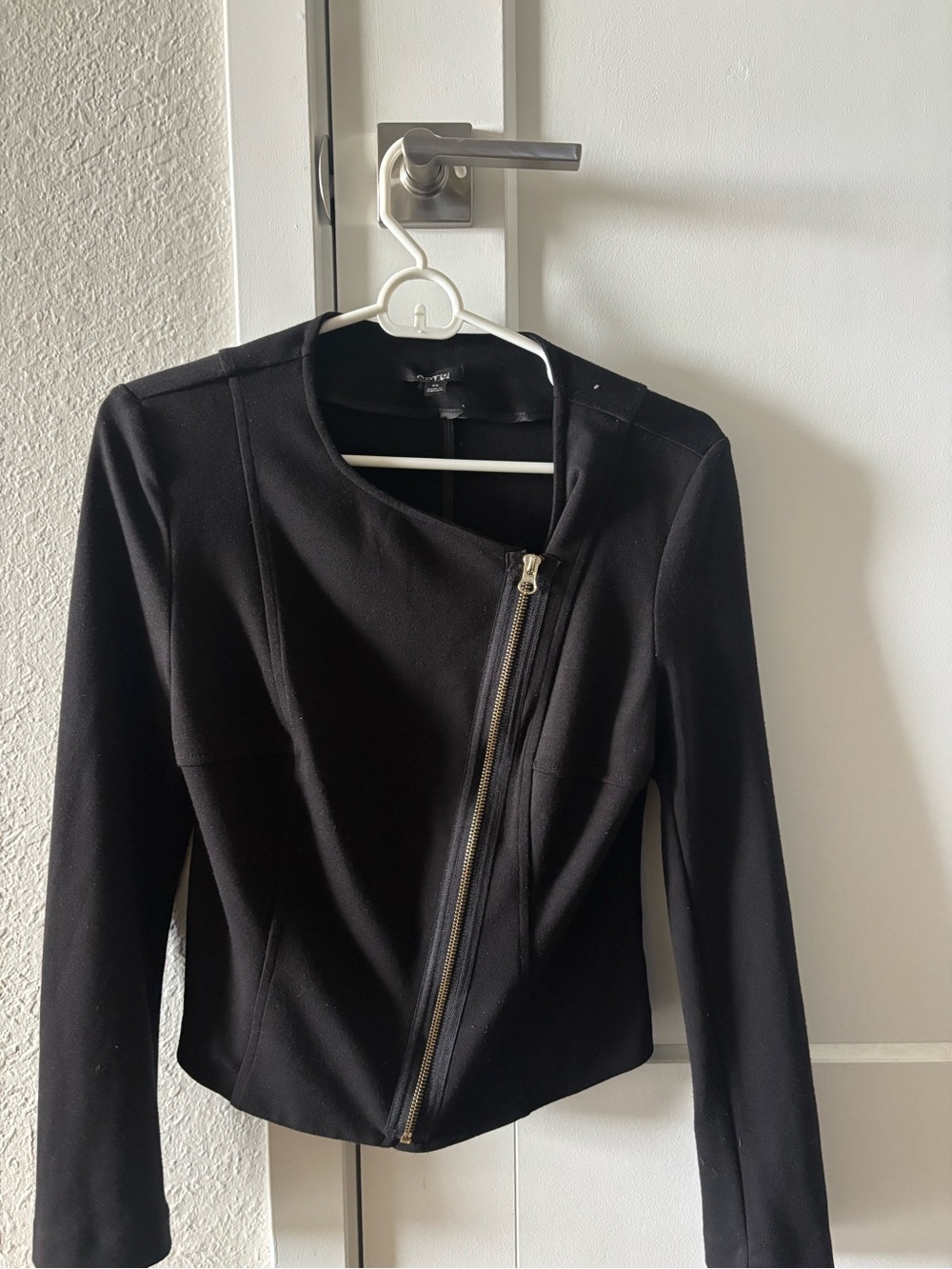 Apt. 9 Black Asymmetric Zip Ponte Blazer